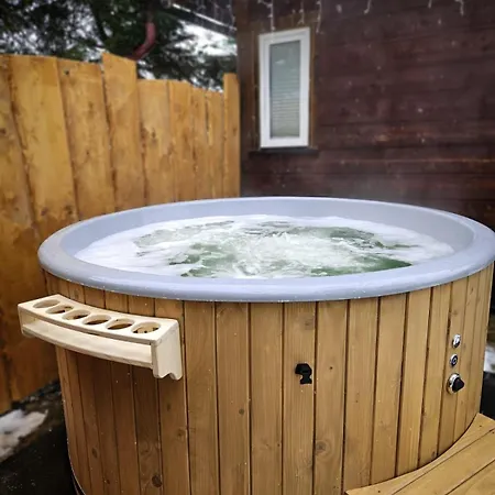 Drewniany Krokus Witów